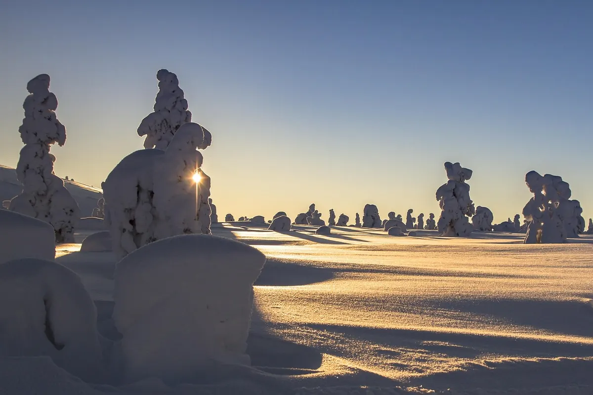 Winter Fell Walking: Shorter Days, Harder Ground, Colder Consequences